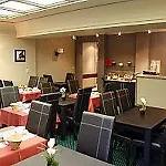 Métropole Centre Hotel 3*
