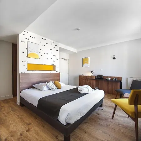 Métropole Centre Hotel 3*