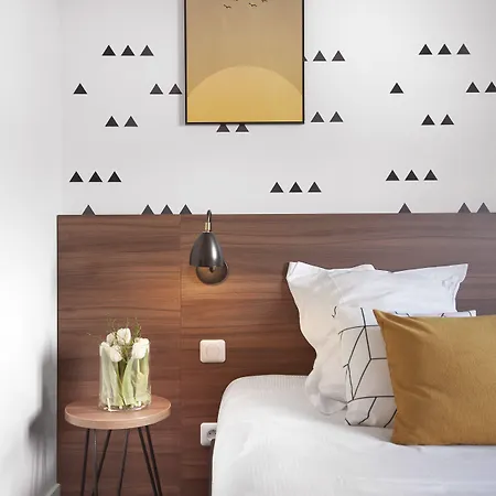 Métropole Centre Hotel 3*