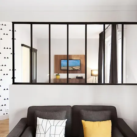 Métropole Centre Hotel 3*