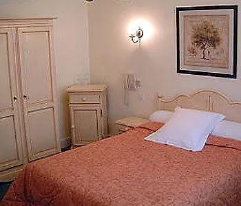 Metropole Centre 3*