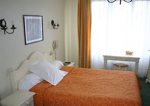 Métropole Centre Hotel